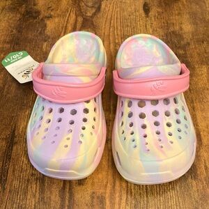 Joybees Toddler Girls Clogs 
Size C10/11 new